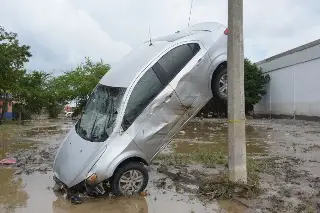Imagen Identificar cuanta cantidad de agua caerá en un fenómeno meteorológico es difícil: Semar