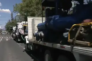 Imagen Salen de CDMX camiones vactor con ayuda para Veracruz