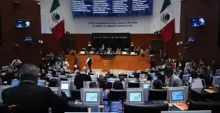 Imagen En 'fast track', Senado aprueba en lo general la Ley de Amparo