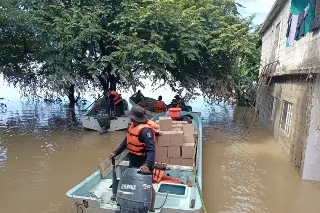 Imagen Restablecen el 95% del servicio eléctrico a afectados en Veracruz y otros estados, revela CFE
