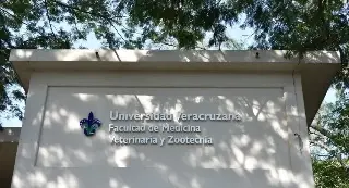 Imagen Piden alumnos de la facultad de veterinaria seguir apoyando a Poza Rica.