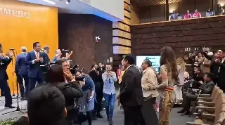 Sergio Gutiérrez defiende 'bailongo' de diputados con la Sonora Santanera; esto dijo