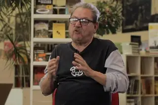 Imagen Paco Ignacio Taibo II provoca polémica por comentario sobre libros de mujeres