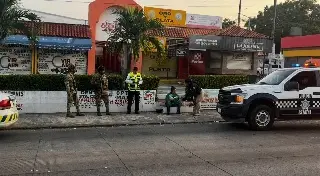 Imagen Conductor abandona su vehículo tras accidente en calles de Boca del Río 