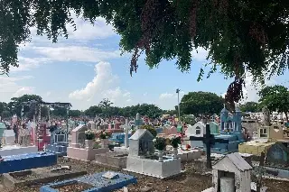 Estas son las cosas que están prohibidas ingresar a Cementerios de Veracruz