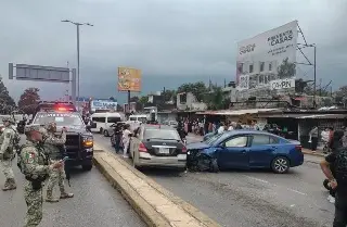 Imagen Aparatosa carambola en Río Blanco, Veracruz; presunto responsable se puso violento