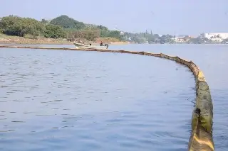 Pemex recupera más de 2 millones de litros de petróleo derramado al norte de Veracruz