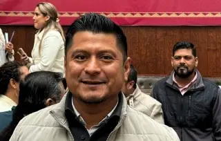 Imagen Alcalde de Atoyac, Veracruz comparece ante la Fiscalía tras balacera 