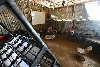 Imagen Seis comunidades de Veracruz siguen incomunicadas: Sheinbaum