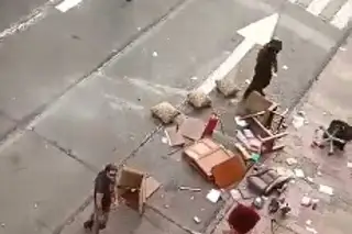 Imagen Así causaron destrozos en Palacio de Gobierno de Michoacán; exigen justicia por crimen de Carlos Manzo