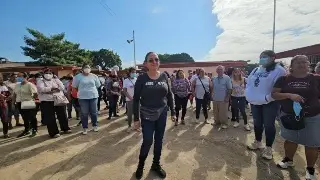 Imagen No hay condiciones para el regreso a clases en Poza Rica, insisten padres de familia