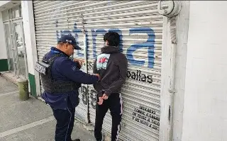Detienen a hombre en Centro Histórico de Orizaba, Veracruz; de esto lo acusan 
