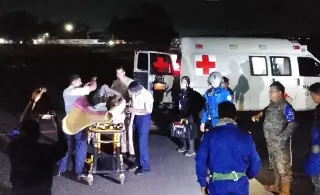 Imagen Marina evacúa de emergencia a habitante de Chahuatlán, al norte de Veracruz