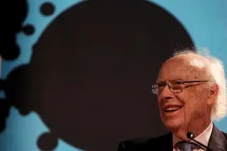 Imagen Fallece James Watson, científico que ayudó a descubrir la estructura del ADN 