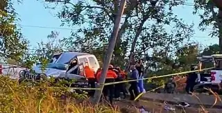 Volcadura deja mujer cubana sin vida en carretera cercana a Xalapa