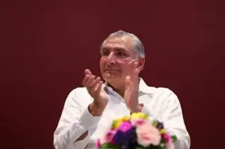 Marcha del 15 de noviembre es patrocinada por Salinas y Claudio X: Adán Augusto