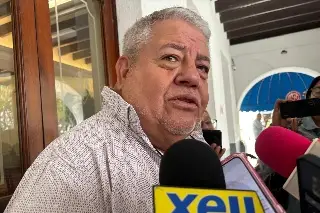 Imagen Confía Manuel Huerta en que Gobernadora no va a aceptar incremento a su salario 