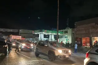 Tras más de 4 horas quitan bloque en puente de Boca del Río 