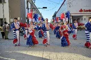 Imagen Primer Papaqui de Carnaval de Veracruz; esta es la ruta 