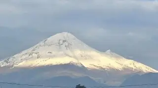 ¡Un espectáculo! Impresionante la nieve en el Pico de Orizaba 