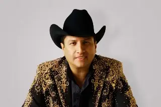 ¿Detuvieron al piloto privado de Julión Álvarez en Honduras? Esto dijo el cantante