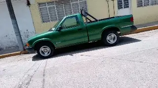 Roban camioneta en Río Blanco, Veracruz; estaba estacionada 