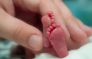 Así ayuda el IMSS a sobrevivir a los bebés prematuros