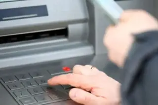 Advierten que tras reforma a la Ley de Amparo podrían bloquear cuentas por esto