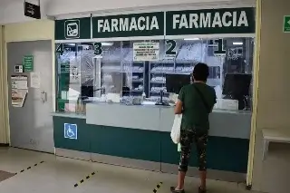Imagen Acusa que el IMSS nunca tienen su medicamento, la mandan a solicitarlo en línea