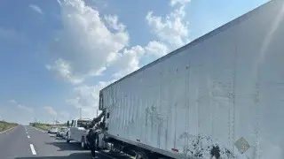 Tome precauciones, hay cierre parcial de circulación en carretera de Veracruz 