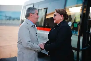 Presidenta de Honduras llega a México para iniciar una visita oficial
