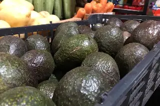 Imagen Temen escasez de productos en mercados de Veracruz, por bloqueos carreteros