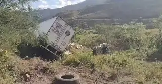 Imagen Se registran 2 carambolas en autopista de Veracruz; provoca acto de rapiña