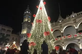 Encendido del árbol de Navidad en el Zócalo de Veracruz: ¿Cuándo será?