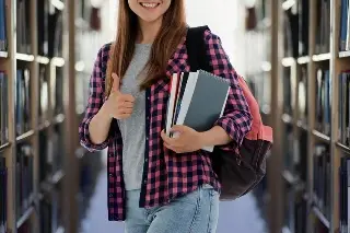 Piden que becas también se entreguen a estudiantes de escuelas particulares