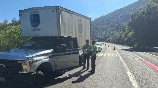 Hay cierre parcial en autopista con dirección al puerto de Veracruz 