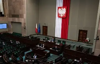 Tribunal Constitucional de Polonia declara ilegal la existencia del Partido Comunista