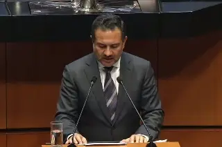 Yunes Márquez defiende voto a favor de reforma judicial y se confronta con Marko Cortés