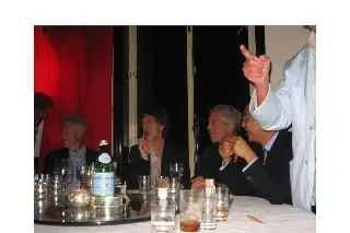 Departamento de Justicia de EU publica más archivos del caso Epstein