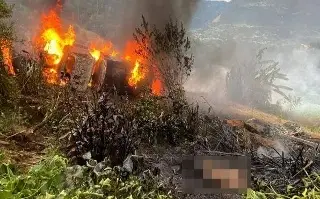 Muere hombre calcinado tras volcadura y explosión de pipa en Chiapas