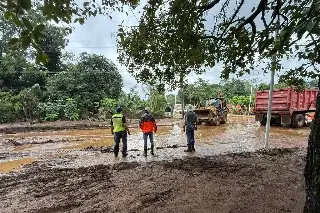 Imagen Aplican plan DN-III ante inundaciones en Catemaco, Veracruz