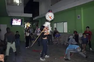 Imagen En medio de incertidumbre, así celebraron migrantes la Navidad en frontera norte y sur de México