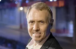 Centro Kennedy demandará a músico que canceló concierto de Navidad por cambio de nombre