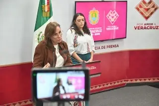 Rocío Nahle anuncia revisión y ordenamiento de la UPAV por adeudos