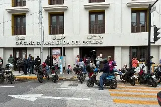 Acotan horarios para hacer trámites en la Oficina de Hacienda de Veracruz