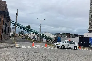 ¿Hasta cuándo habrá cierre en Boca del Río tras caída de la grúa?