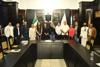 Paty Lobeira preside la última sesión de Cabildo de su administración en Veracruz