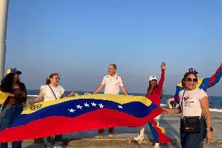 Venezolanos en Veracruz festejan captura de Maduro