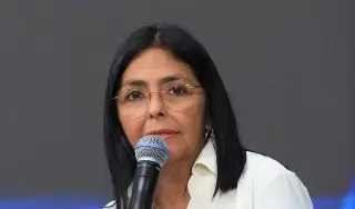 Supremo ordena a Delcy Rodríguez asumir presidencia encargada de Venezuela