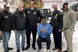 Acusan a Maduro de falsificar pasaportes diplomáticos para narcotraficantes